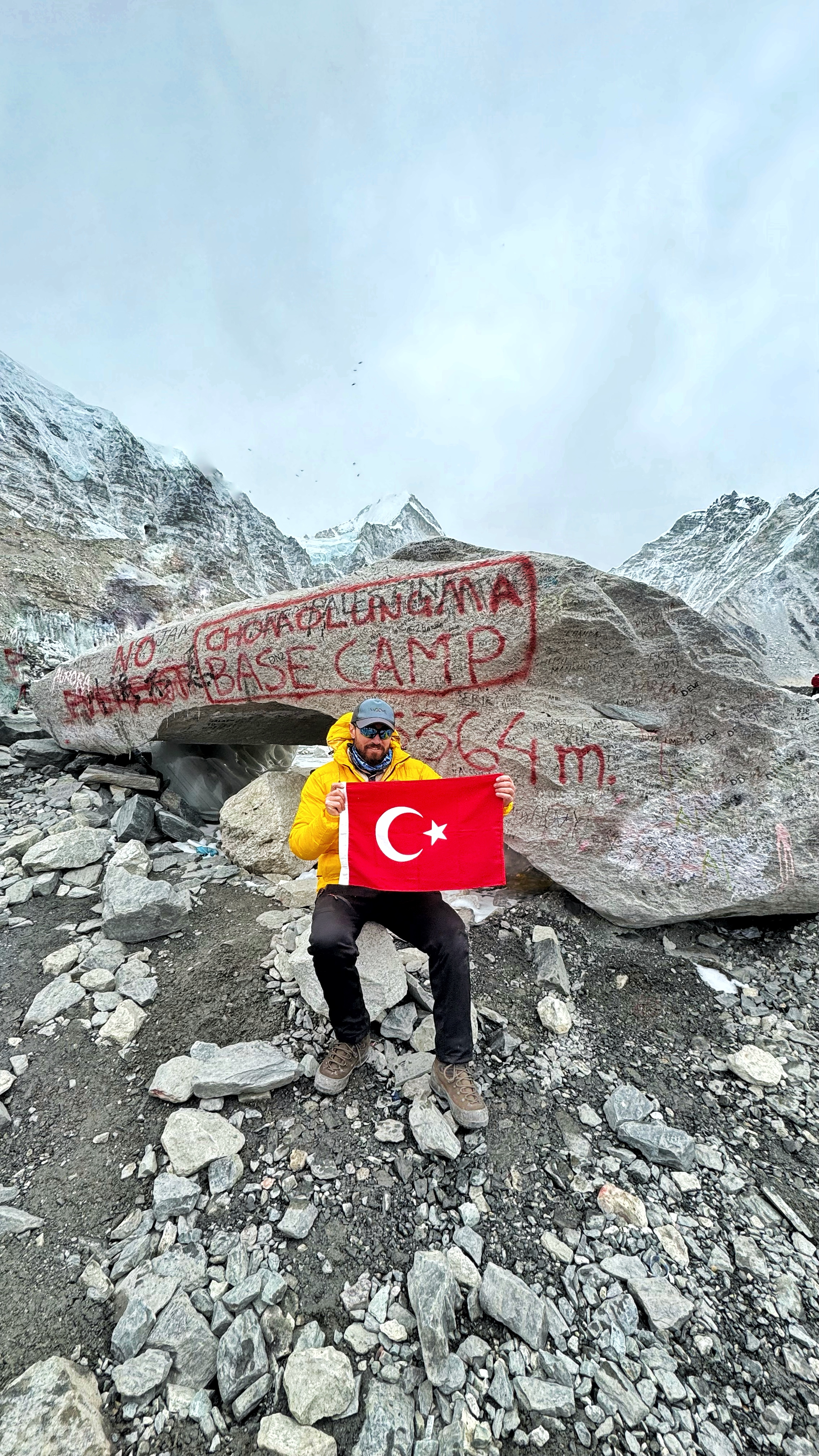 Everestteki meşhur kaya