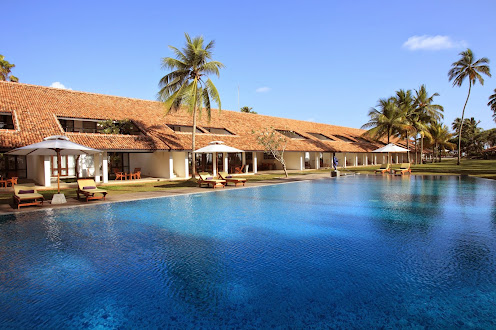 Okyanusa sıfır otelimiz