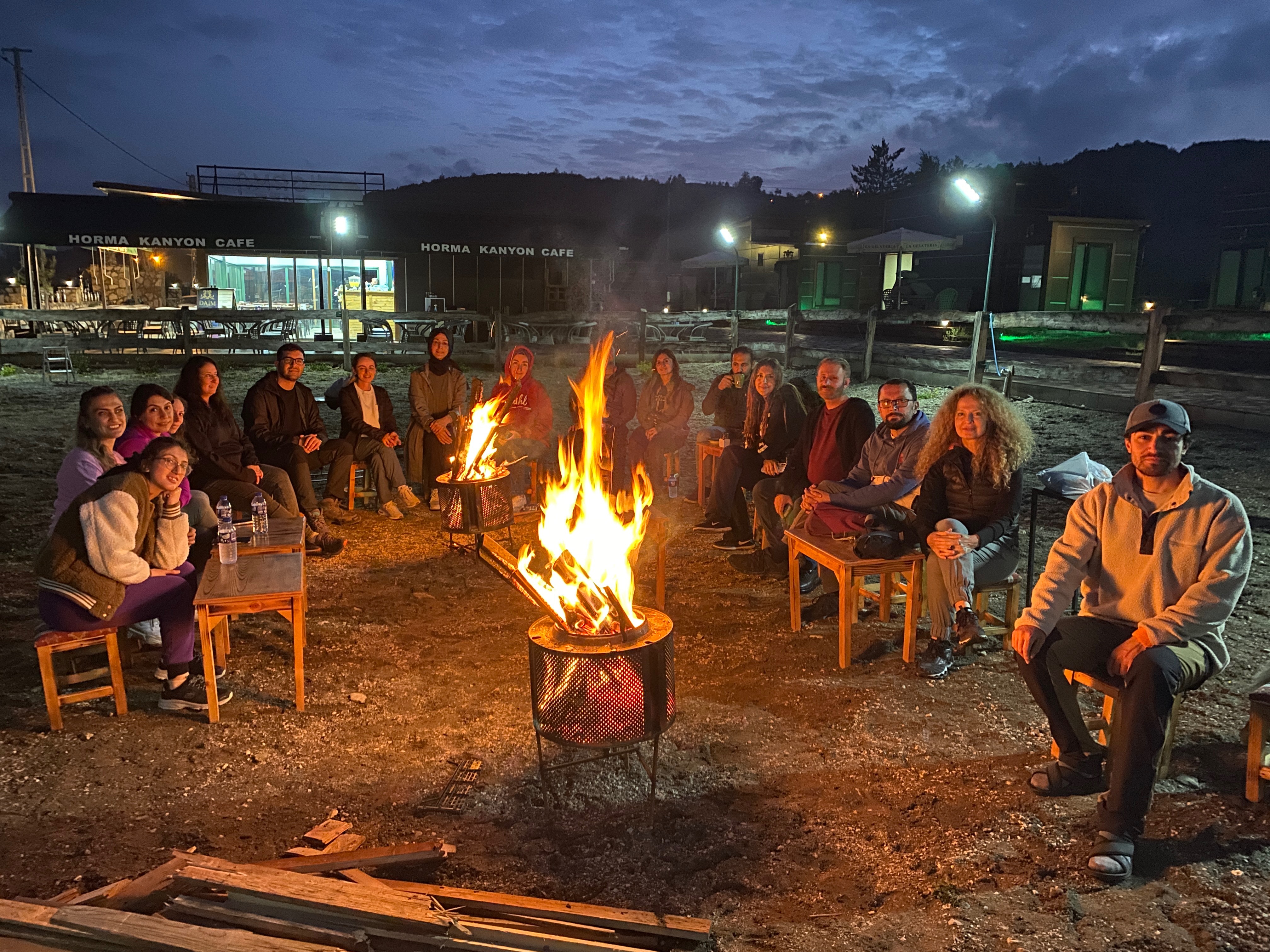 Tiny House Otelimizde Akşam Ateş Başı